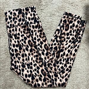 Like new Victoria’s Secret Leopard Print Leggings